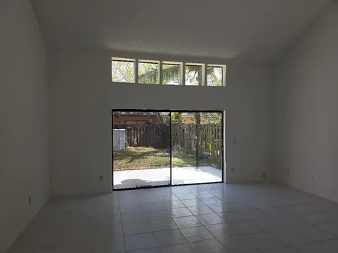 7474 NW 34th Street Lauderhill FL 33319