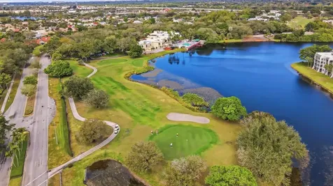 9410 Poinciana Place Davie FL 33324