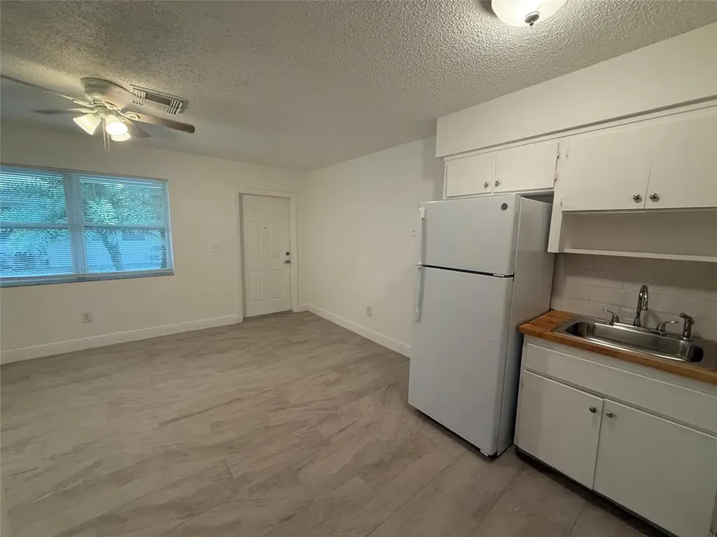 810 SE 18th Street Fort Lauderdale FL 33316