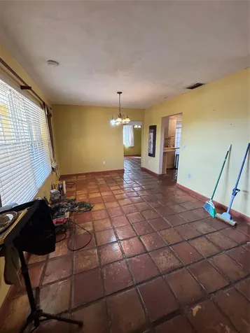 9261 SW 68th Street Miami FL 33173