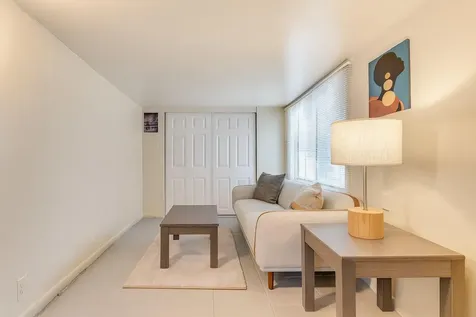 1933 Taylor Street Hollywood FL 33020