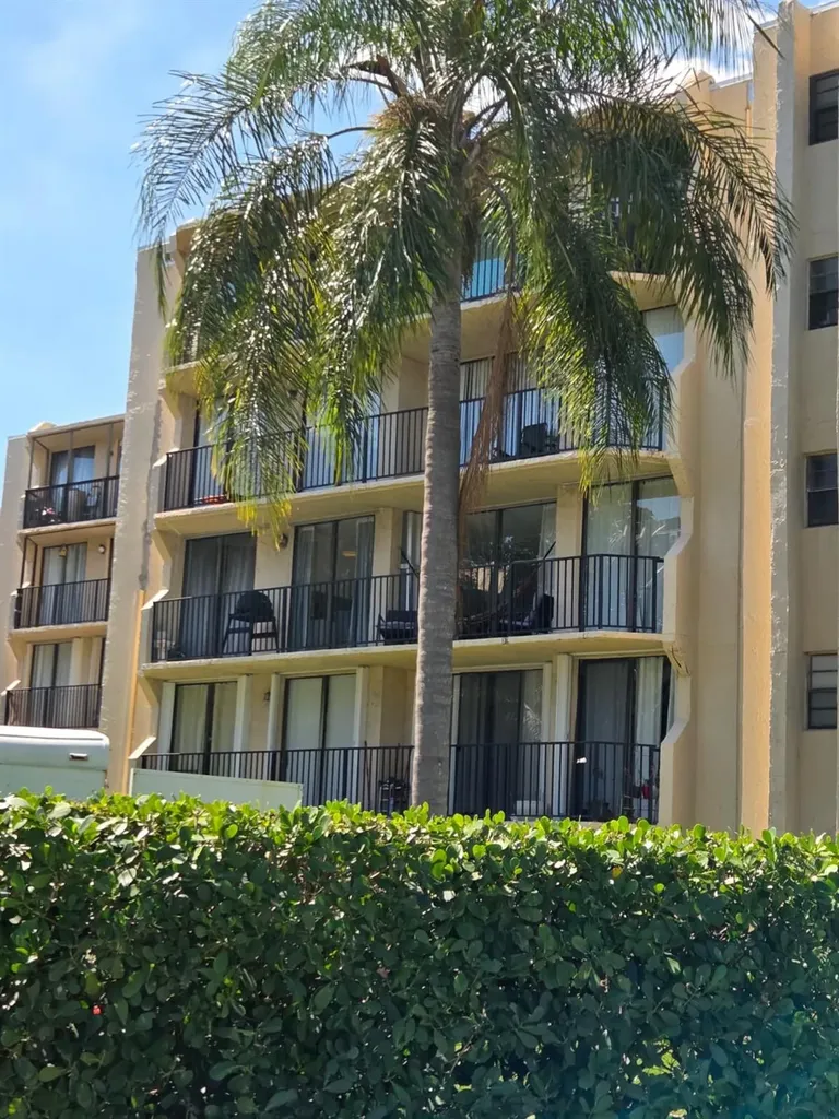 3500 Blue Lake Drive Pompano Beach FL 33064