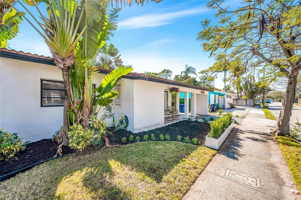 1760 NE 13th Street Fort Lauderdale FL 33304