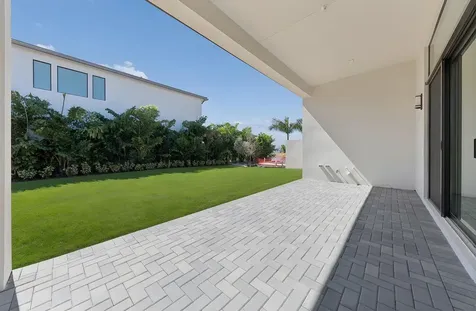 9568 Regal Palm Court Boca Raton FL 33434