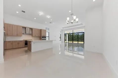 9568 Regal Palm Court Boca Raton FL 33434