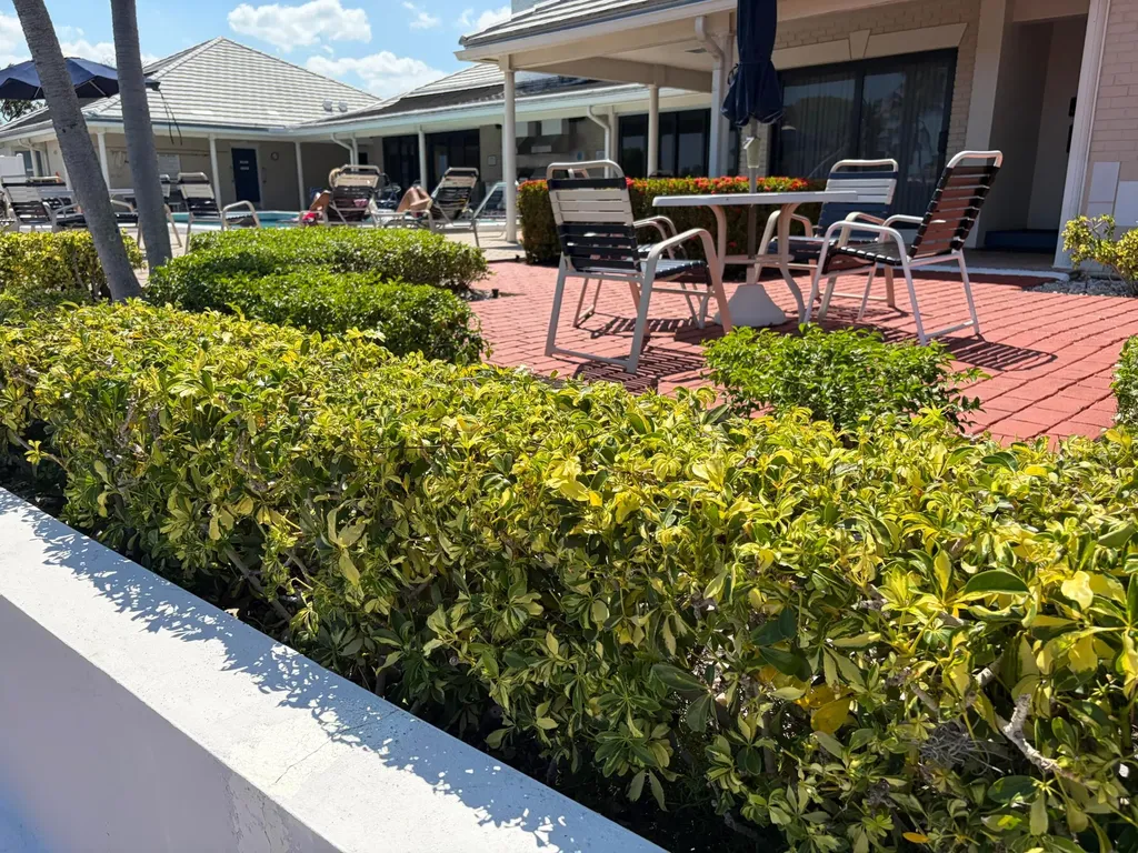 140 Cypress Club Drive Pompano Beach FL 33060