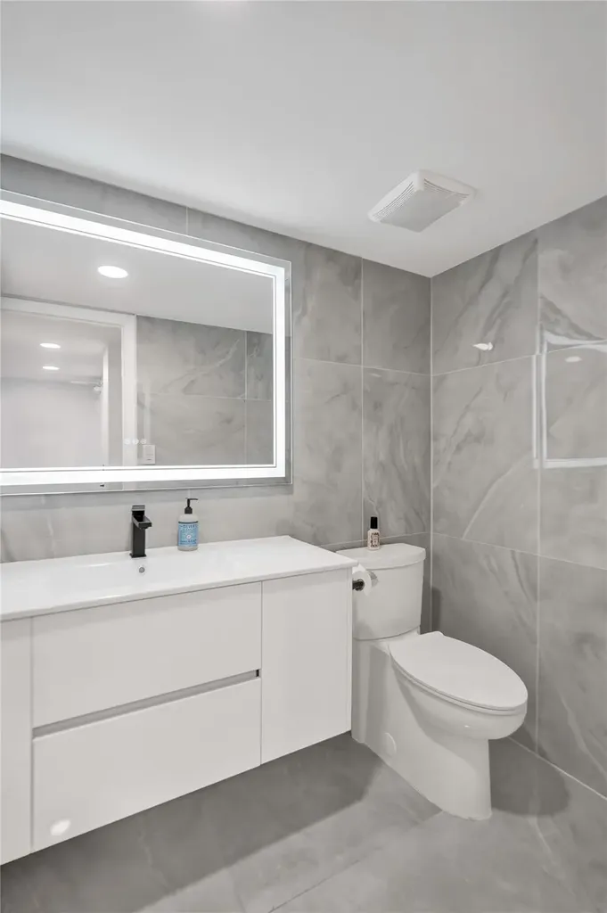 3500 Galt Ocean Drive Fort Lauderdale FL 33308