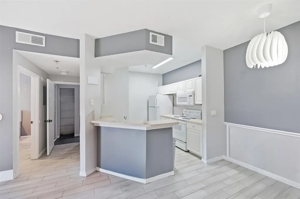5518 Metrowest Boulevard Orlando FL 32811