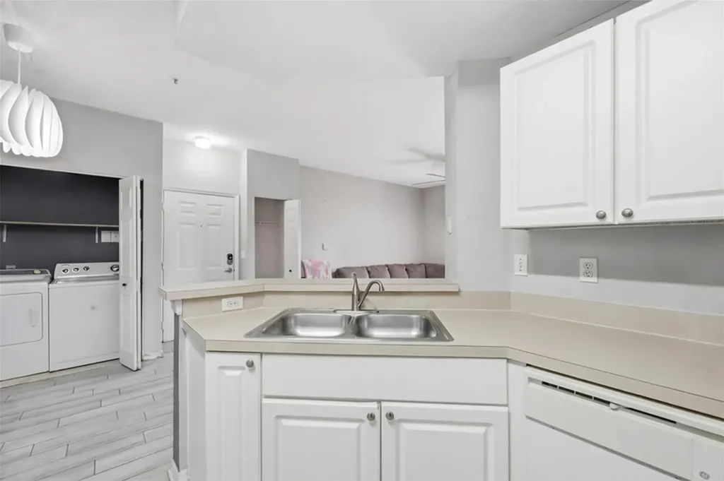 5518 Metrowest Boulevard Orlando FL 32811