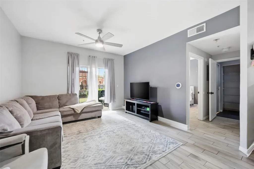 5518 Metrowest Boulevard Orlando FL 32811