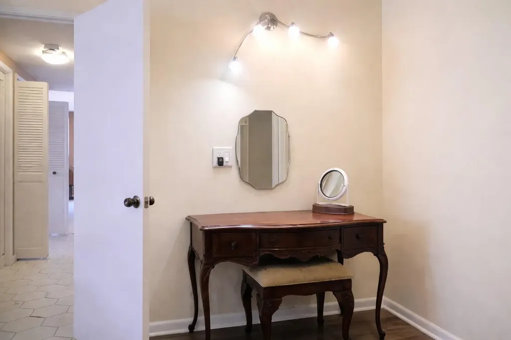 4330 Hillcrest Drive Hollywood FL 33021