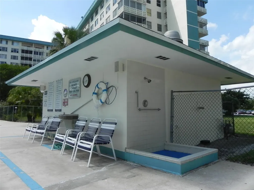 4330 Hillcrest Drive Hollywood FL 33021