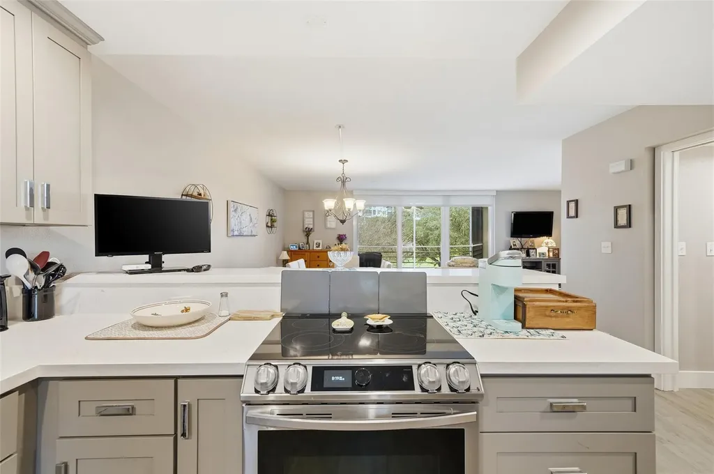 800 Cypress Grove Drive Pompano Beach FL 33069