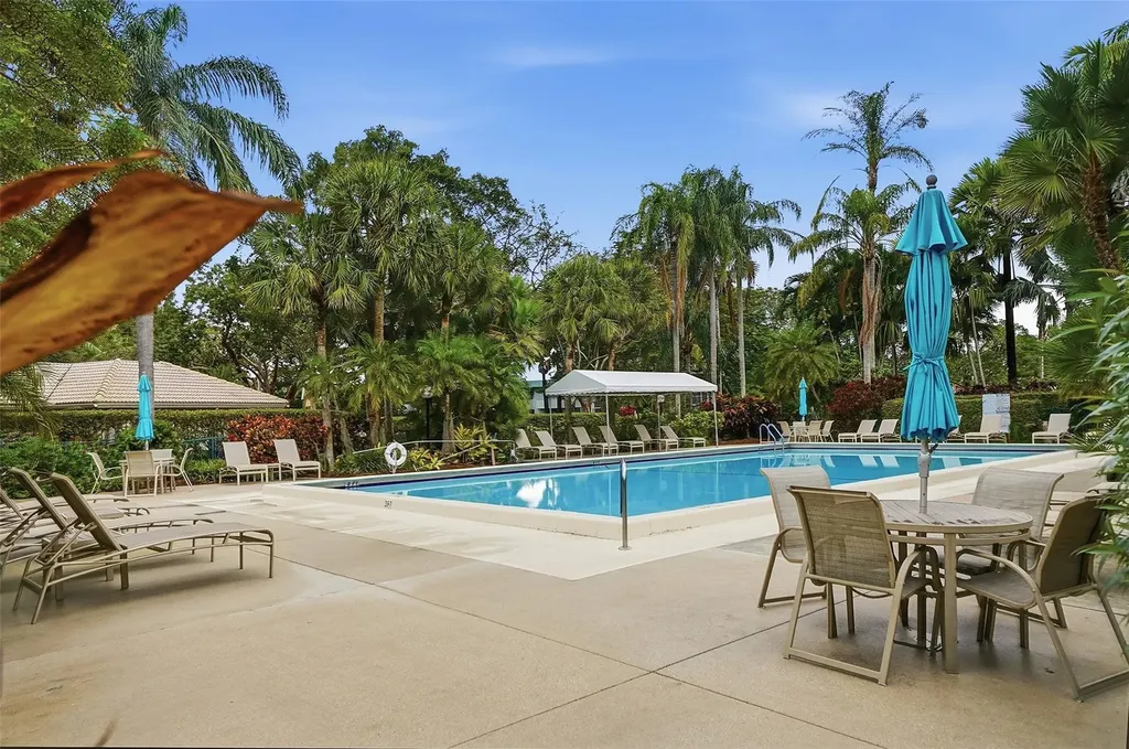 800 Cypress Grove Drive Pompano Beach FL 33069