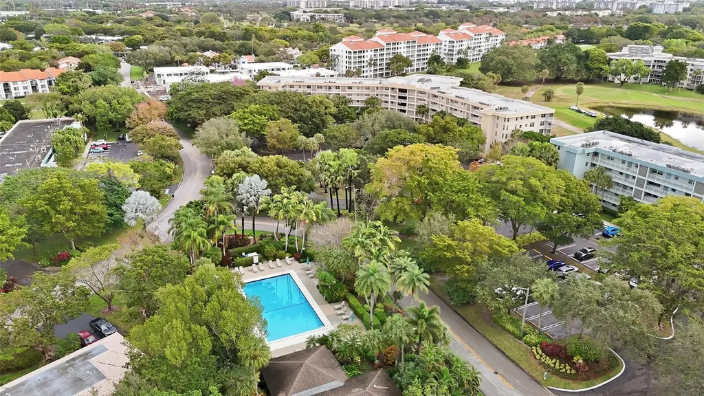 800 Cypress Grove Drive Pompano Beach FL 33069