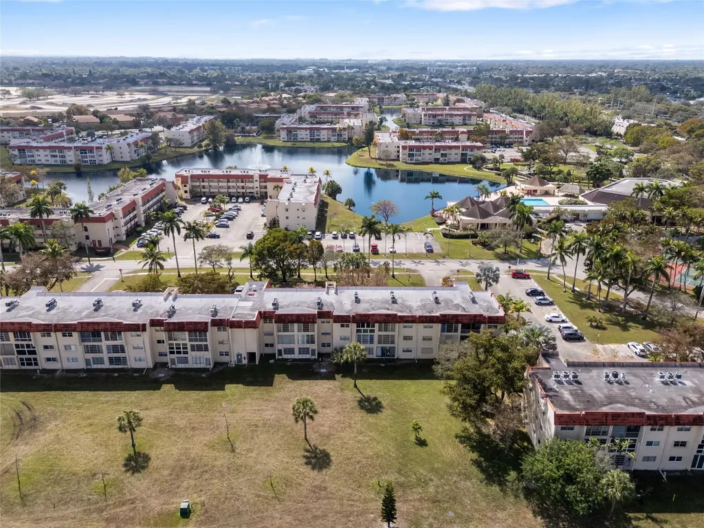 8081 N Sunrise Lakes Drive Sunrise FL 33322