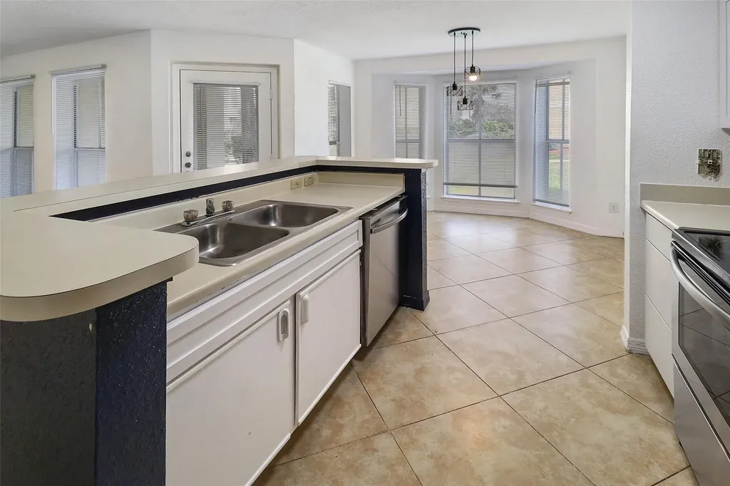 777 Riverside Drive Coral Springs FL 33071