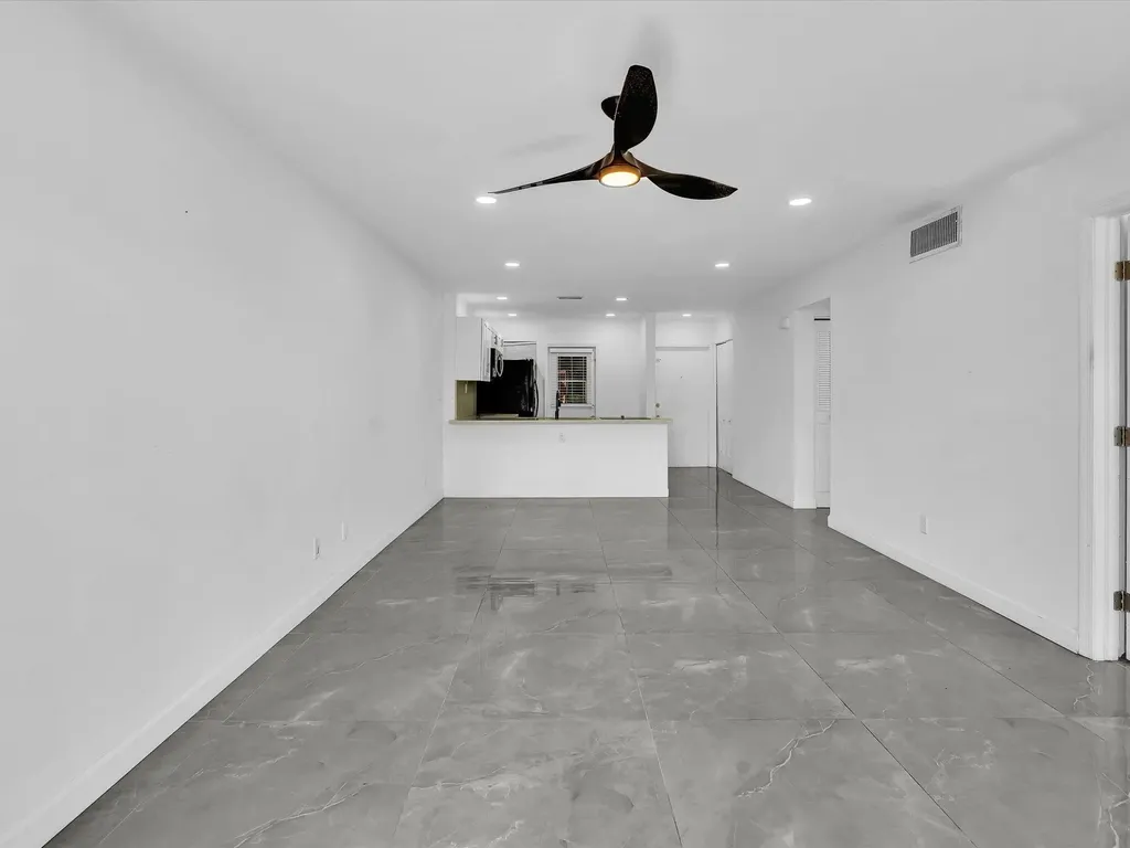 2451 SW 82nd Avenue Davie FL 33324