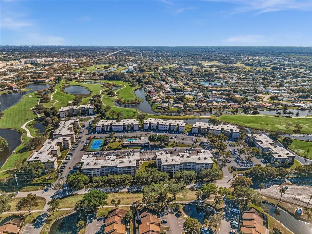 2451 SW 82nd Avenue Davie FL 33324
