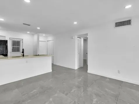 2451 SW 82nd Avenue Davie FL 33324