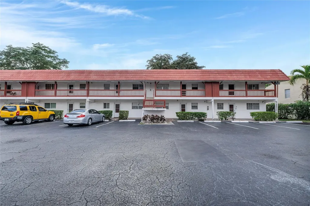 3250 NW 85th Avenue Coral Springs FL 33065