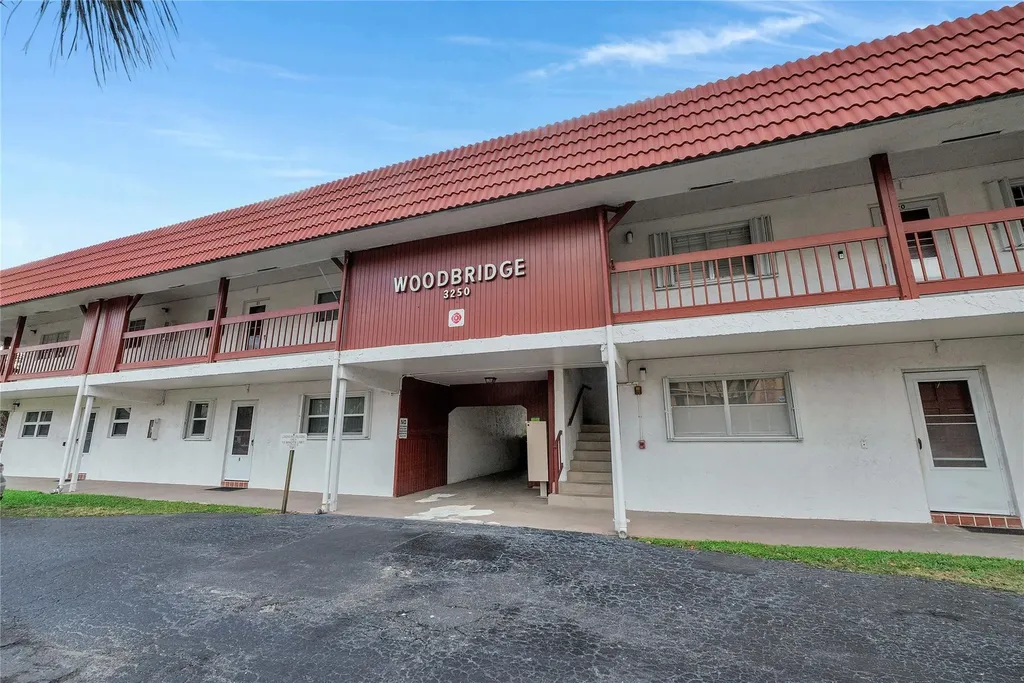 3250 NW 85th Avenue Coral Springs FL 33065