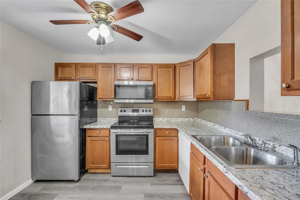 3250 NW 85th Avenue Coral Springs FL 33065