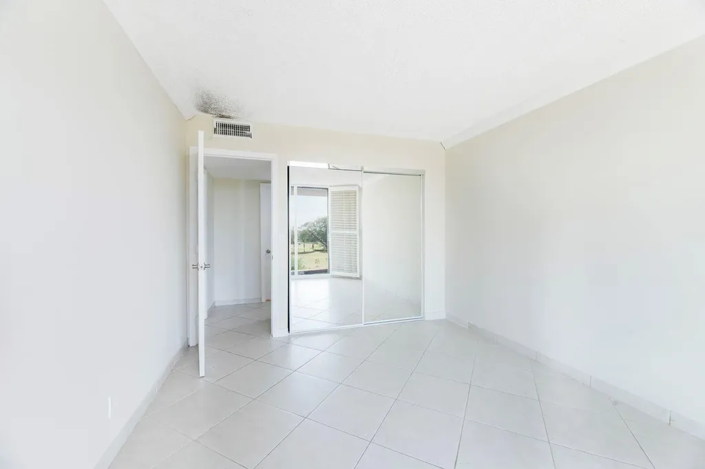 3800 N Hills Drive Hollywood FL 33021