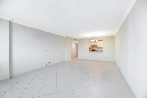 3800 N Hills Drive Hollywood FL 33021