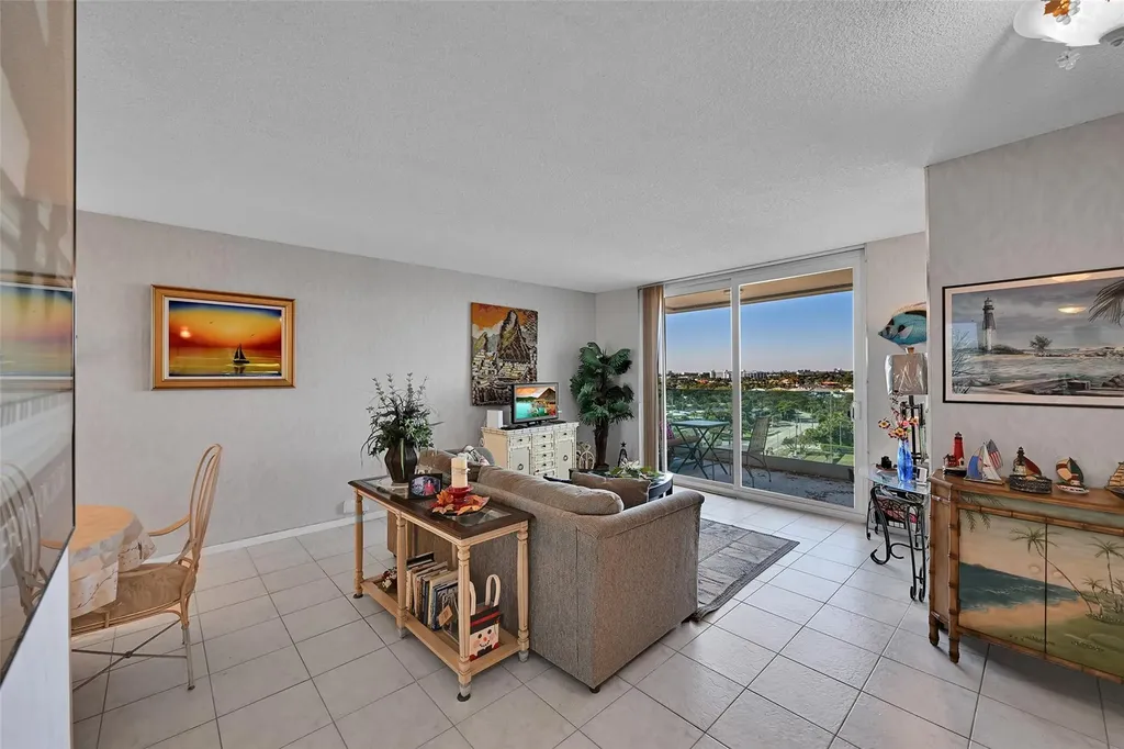 2639 N Riverside Drive Pompano Beach FL 33062