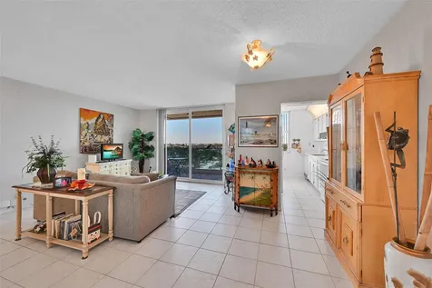 2639 N Riverside Drive Pompano Beach FL 33062
