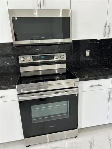 4211 NW 44th Terrace Coconut Creek FL 33073