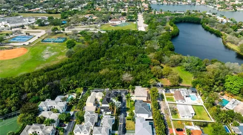 2515 NE 207th Street Miami FL 33180