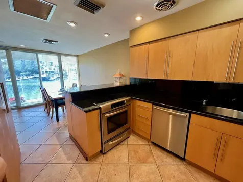 2760 Yacht Club Boulevard Fort Lauderdale FL 33304