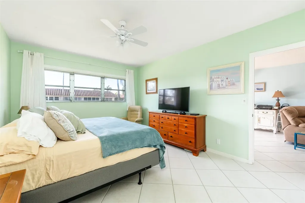 400 NE 20th Street Boca Raton FL 33431