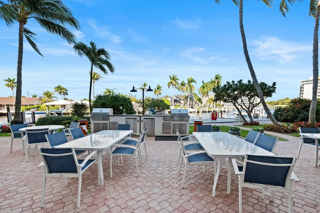 140 NE 28th Avenue Pompano Beach FL 33062