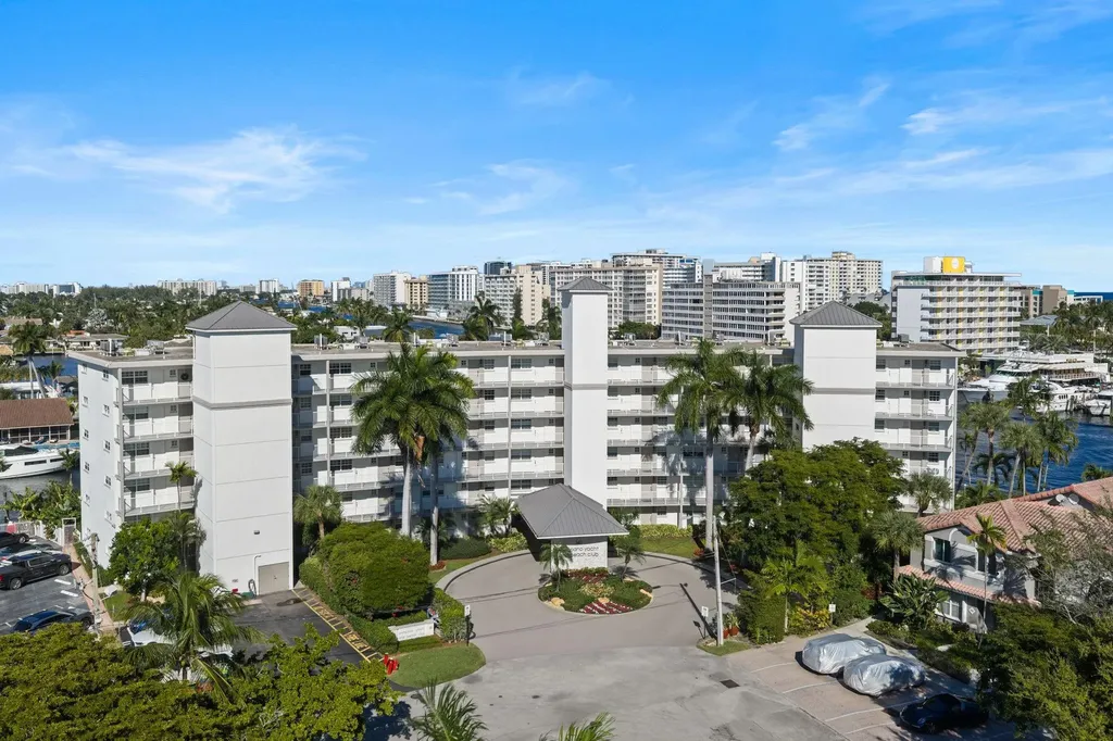 140 NE 28th Avenue Pompano Beach FL 33062