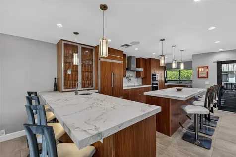 17 Port Side Drive Fort Lauderdale FL 33316