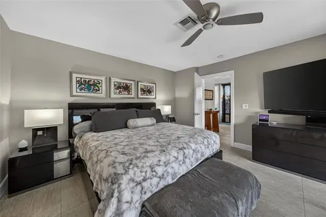 17 Port Side Drive Fort Lauderdale FL 33316