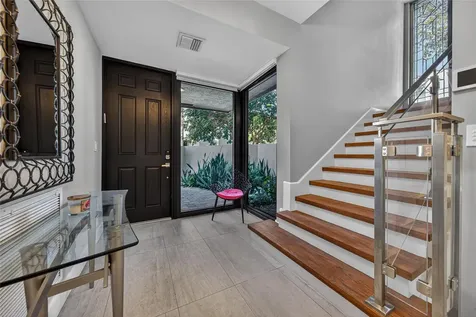 17 Port Side Drive Fort Lauderdale FL 33316