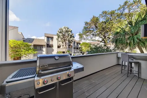 17 Port Side Drive Fort Lauderdale FL 33316