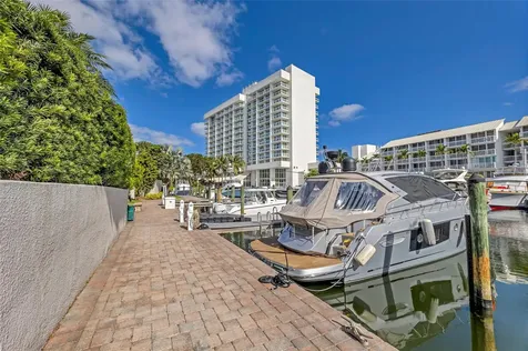 17 Port Side Drive Fort Lauderdale FL 33316