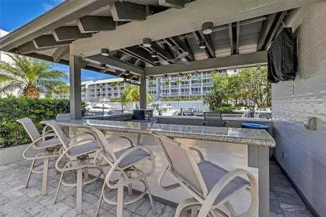 17 Port Side Drive Fort Lauderdale FL 33316