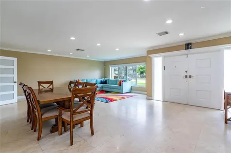 4000 N 41st Court Hollywood FL 33021