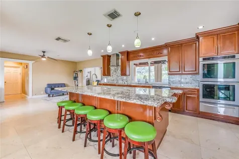 4000 N 41st Court Hollywood FL 33021