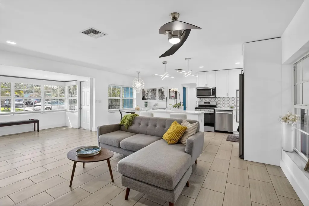 1213 SW 21st Street Fort Lauderdale FL 33315