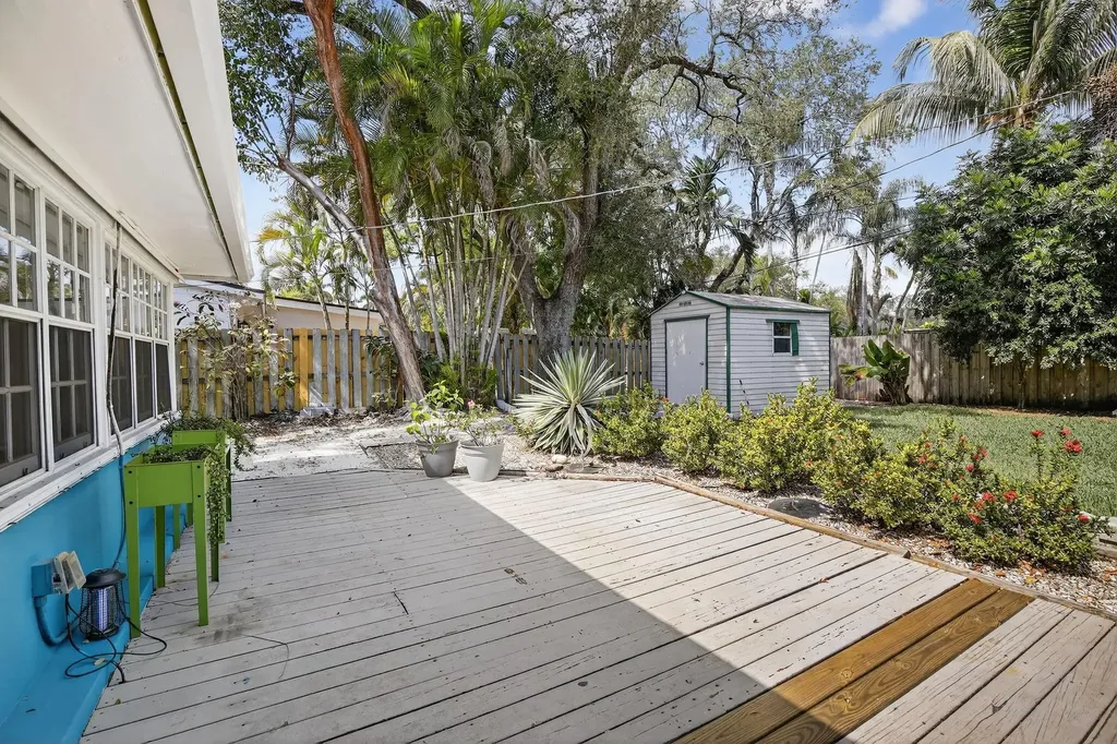 1213 SW 21st Street Fort Lauderdale FL 33315