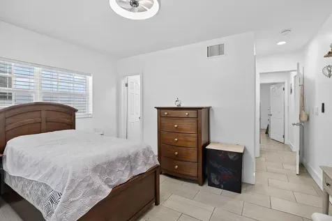 1213 SW 21st Street Fort Lauderdale FL 33315