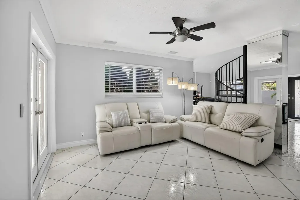 6500 SW 13th Street Plantation FL 33317