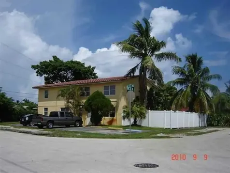 1301 NE 15th Street Fort Lauderdale FL 33304